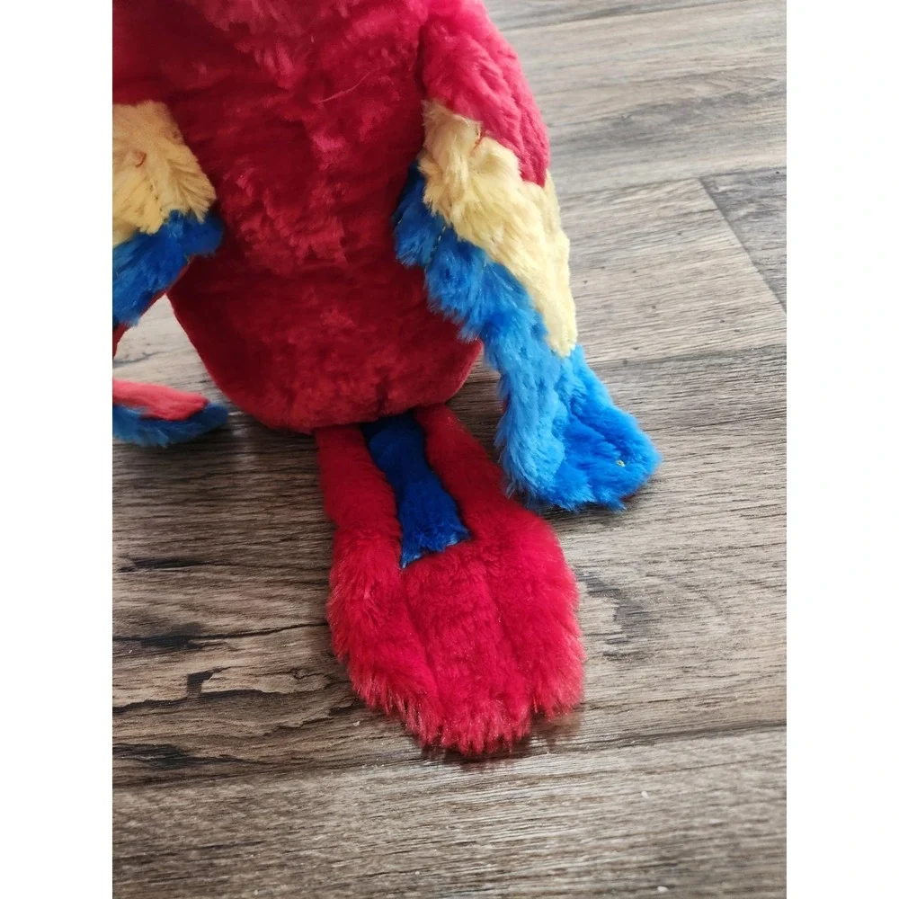 Scarlet Macaw Parrot Bird Red soft plush toy 12 Inch Wild Republic Rain Forest